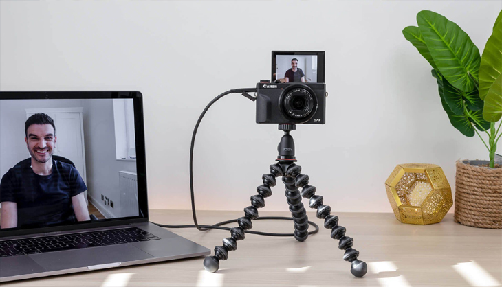 How to Use your DSLR Camera as a Webcam and improve