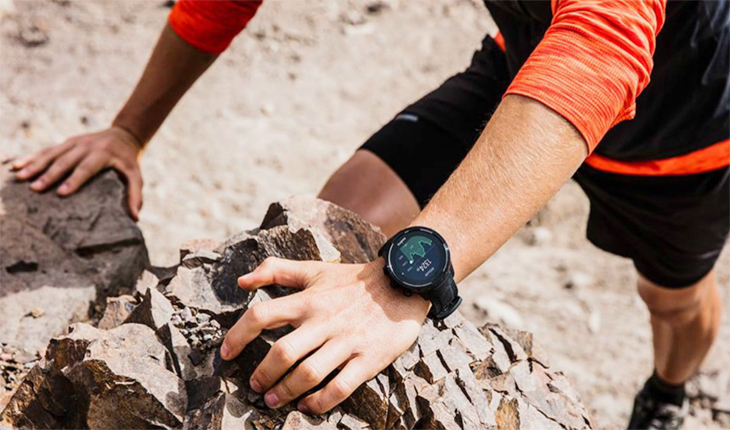 best smart watch for hiking